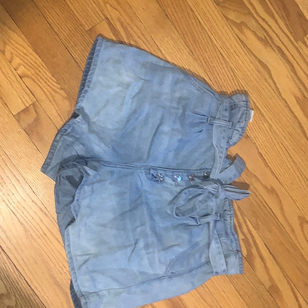 American Eagle Button Fly Paper Bag Mom Shorts